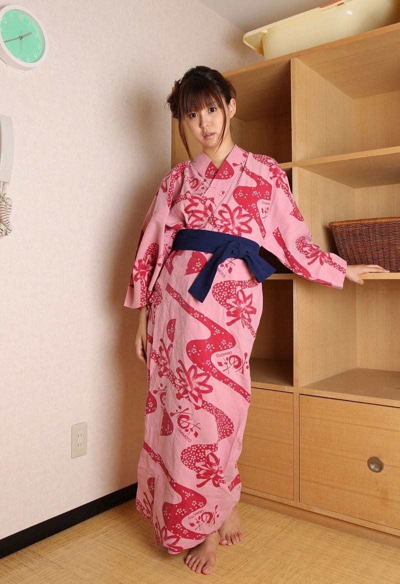 Полина, 23 года, 4 размер груди